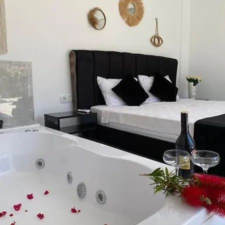 Βίλα Sleeps 2, Luxury With Private Pool - Awz 311 Ortaca (Mugla)